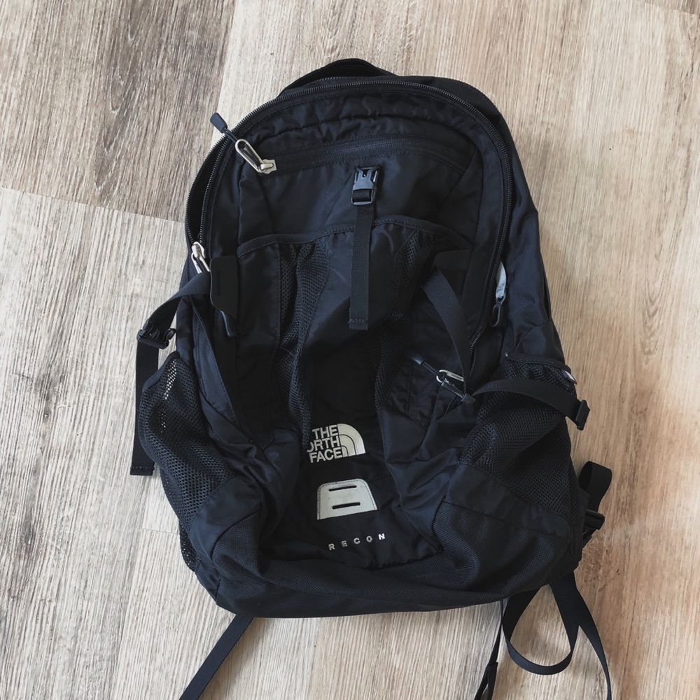 North Face Recon Backpack (Black)
